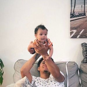 Meet your Posher, Eduardo